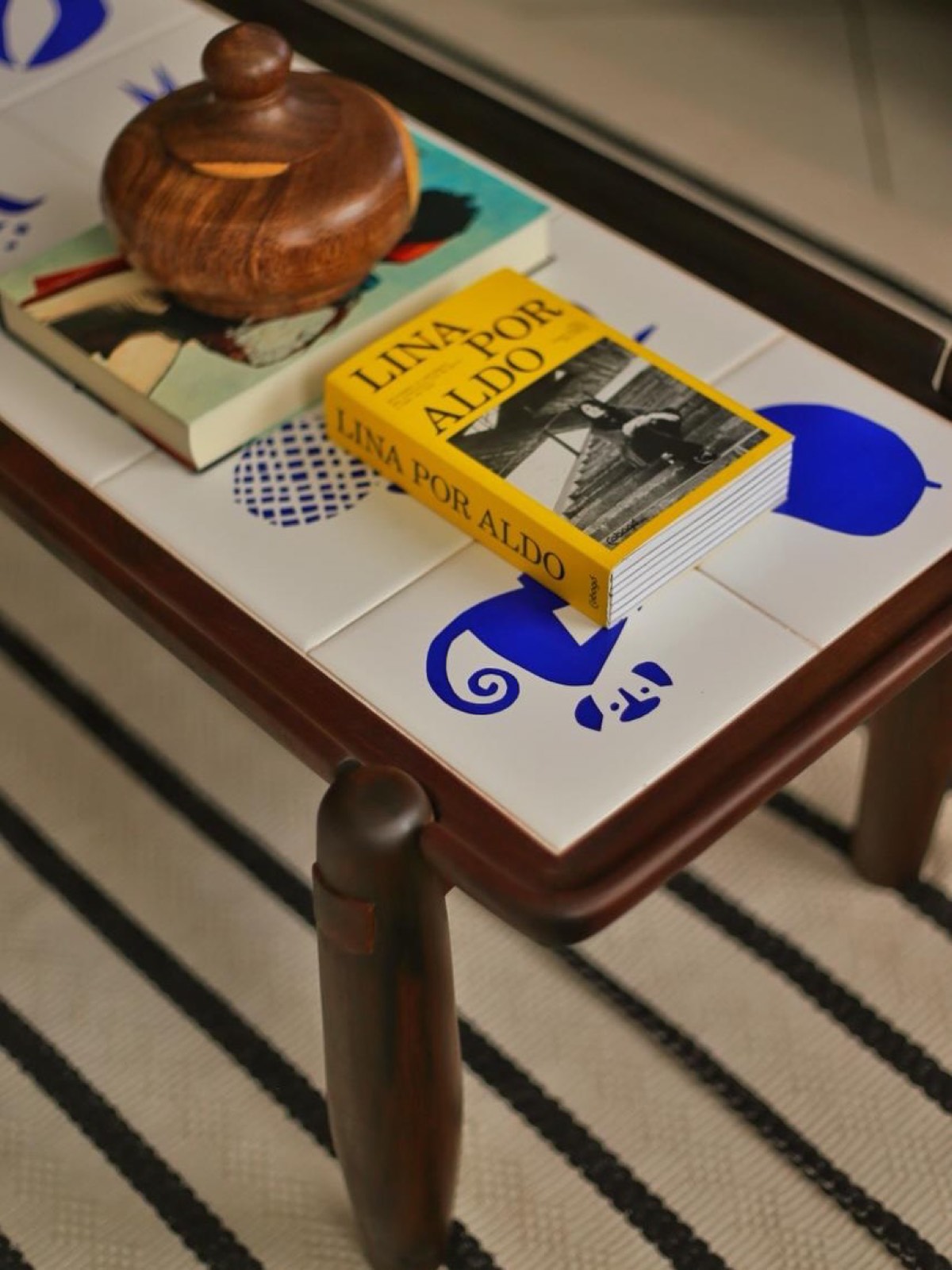 Mesa Tabuleiro — Mesa de centro